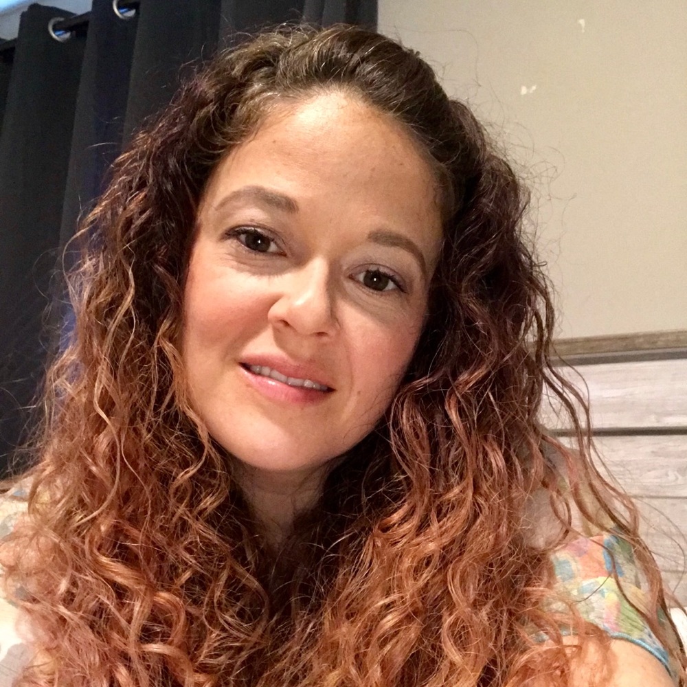 Meet your Posher, Genevieve